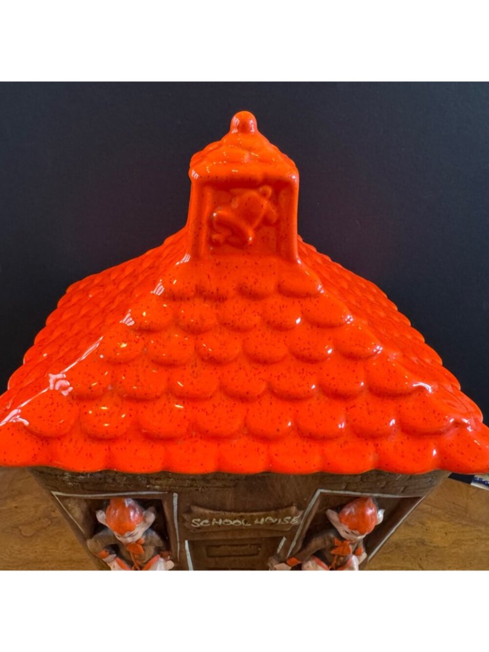 Vintage 1970s Gilner Pixie Elf School House Cottage Cookie Jar Orange Brown - Picture 4 of 16